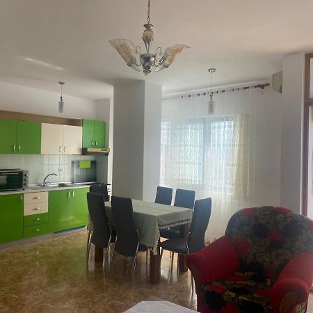 Center Of Shkodra Apartment Экстерьер фото