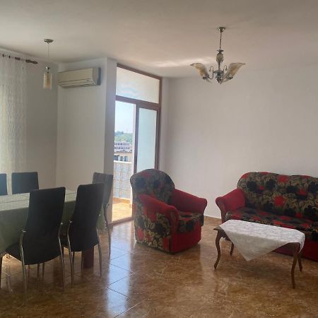 Center Of Shkodra Apartment Экстерьер фото