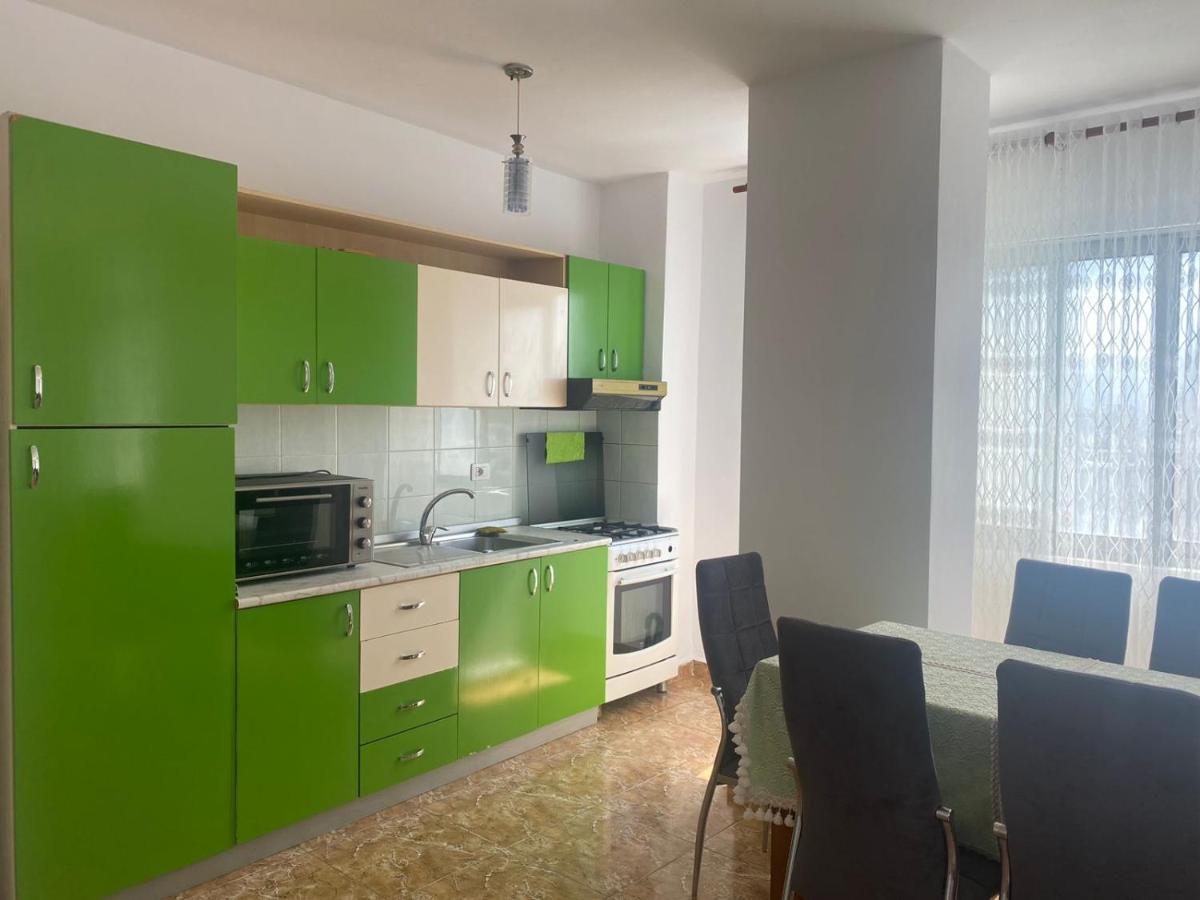 Center Of Shkodra Apartment Экстерьер фото