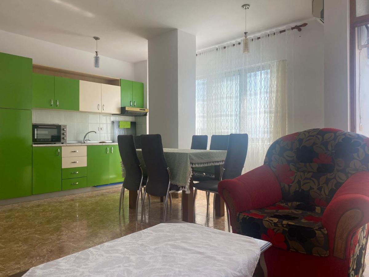 Center Of Shkodra Apartment Экстерьер фото